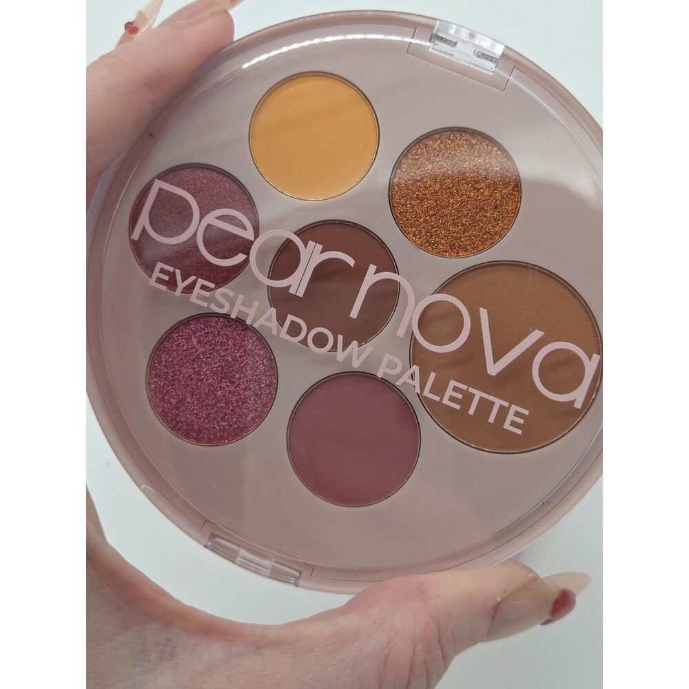 Pear Nova Eyeshadow Palette NEW - Picture 4 of 5